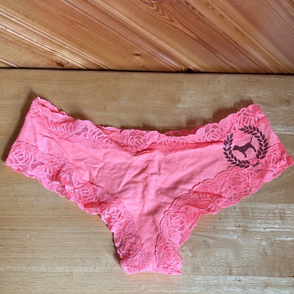 PINK Dog Logo Cheekster Panties